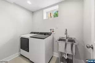 23 Prospect St, Clifton, NJ 07011 - Photo 22