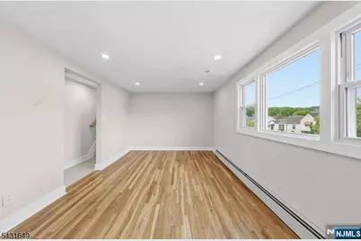 23 Prospect Street, Clifton, NJ 07011 - Photo 4