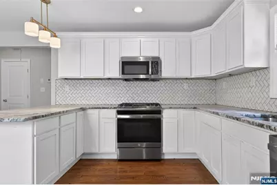 103 Berkshire Place, Irvington, NJ 07111 - Photo 6