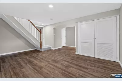 103 Berkshire Place, Irvington, NJ 07111 - Photo 14