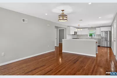 103 Berkshire Place, Irvington, NJ 07111 - Photo 4