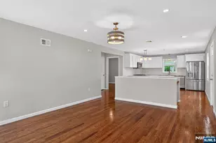 103 Berkshire Pl, Irvington, NJ 07111 - Photo 4