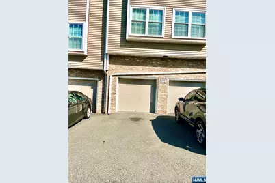 504 Windsor Drive, Palisades Park, NJ 07650 - Photo 2