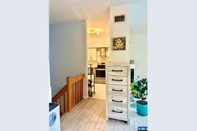 504 Windsor Drive 104 #104, Palisades Park, NJ 07650 - Photo 20