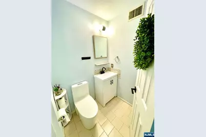 504 Windsor Drive 104 #104, Palisades Park, NJ 07650 - Photo 18