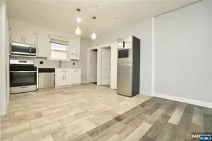 58 Sidney St, Lodi, NJ 07644 - Photo 4
