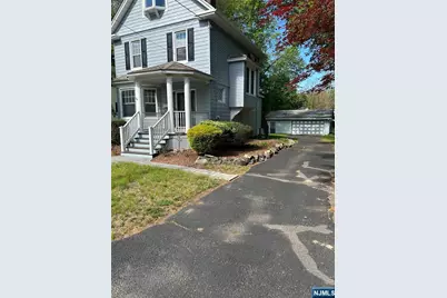 126 Grant Avenue, Cresskill, NJ 07626 - Photo 2