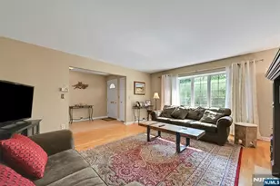 34 Eastbrook Dr, River Edge, NJ 07661 - Photo 4