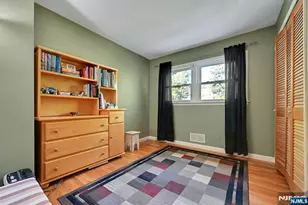 34 Eastbrook Dr, River Edge, NJ 07661 - Photo 18