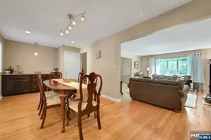 34 Eastbrook Dr, River Edge, NJ 07661 - Photo 8