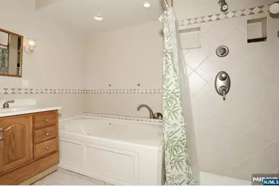 116 W Quackenbush Avenue, Dumont, NJ 07628 - Photo 34