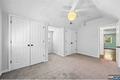 571 Laurel Road, Ridgewood, NJ 07450 - Photo 14