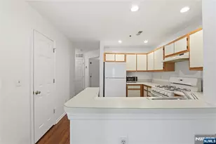 5301 Tudor Dr, Pequannock Township, NJ 07444 - Photo 12