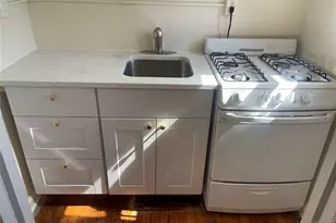 2329-2339 Hudson Terrace A13, Fort Lee, NJ 07024 - Photo 2