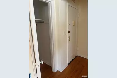 2329-2339 Hudson Terrace A13 #A13, Fort Lee, NJ 07024 - Photo 18