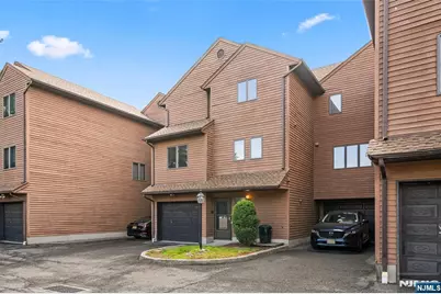 140 Allwood Road C #C, Clifton, NJ 07014 - Photo 2