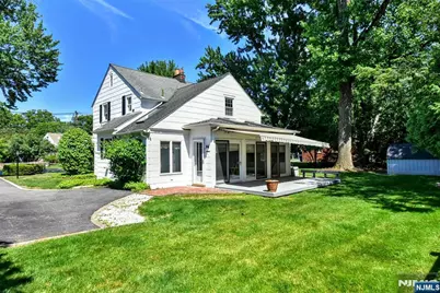 161 Wyckoff Avenue, Wyckoff Township, NJ 07481 - Photo 14