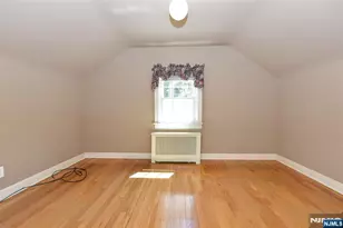 161 Wyckoff Ave, Wyckoff Township, NJ 07481 - Photo 12