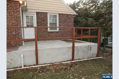 235 Walton Street, Englewood, NJ 07631 - Photo 28