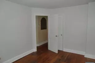 235 Walton St, Englewood, NJ 07631 - Photo 18