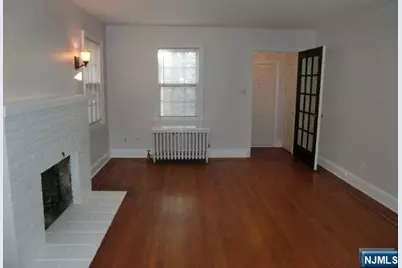 235 Walton Street, Englewood, NJ 07631 - Photo 4