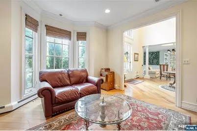 4 Hetzel Drive, Mahwah, NJ 07430 - Photo 14