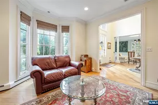 4 Hetzel Dr, Mahwah, NJ 07430 - Photo 14