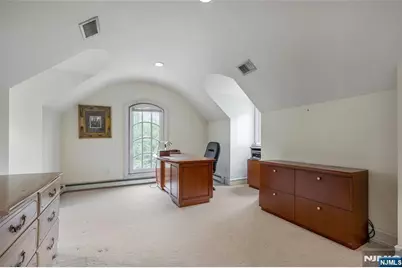 4 Hetzel Drive, Mahwah, NJ 07430 - Photo 24