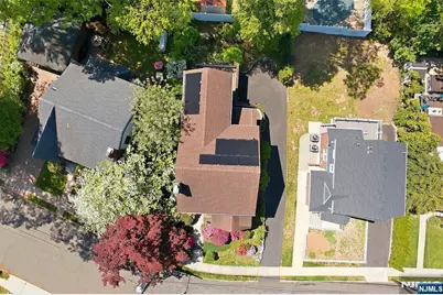 194 Parkway, Maywood, NJ 07607 - Photo 34