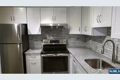 464B Liberty Street 206 #206, Little Ferry, NJ 07643 - Photo 2