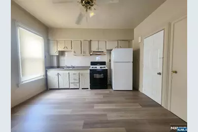 133 Belmont Avenue 2nd &amp; 3rd Fl #2nd &amp; 3rd Fl, Paterson, NJ 07522 - Photo 16