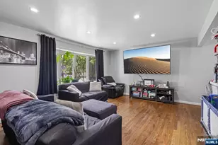 1 Franklin Pl, Hackensack, NJ 07601 - Photo 4