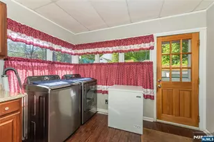 42 Main Beach Rd, Ringwood, NJ 07456 - Photo 14