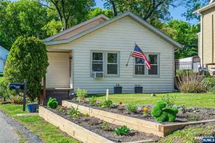 42 Main Beach Rd, Ringwood, NJ 07456 - Photo 44