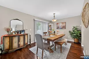 51 Sunset Ct 51, Mahwah, NJ 07430 - Photo 8