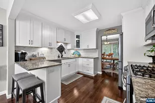 51 Sunset Ct 51, Mahwah, NJ 07430 - Photo 6