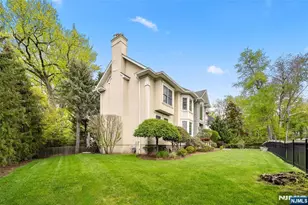 15 Harvard St, Closter, NJ 07624 - Photo 40