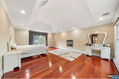15 Harvard Street, Closter, NJ 07624 - Photo 18