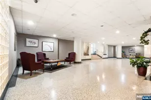 2160 Center Ave 5U, Fort Lee, NJ 07024 - Photo 12