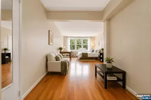 2160 Center Ave 5U, Fort Lee, NJ 07024 - Photo 6