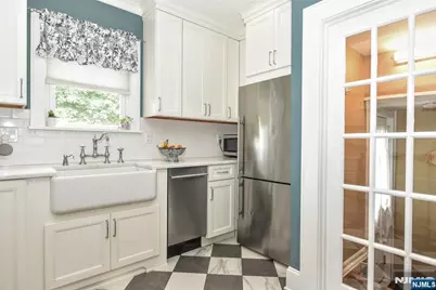 354 Demarest Avenue, Oradell, NJ 07649 - Photo 16