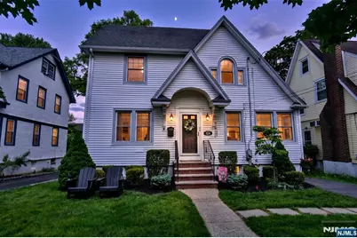 354 Demarest Avenue, Oradell, NJ 07649 - Photo 34