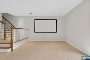 425 Lafayette Ave A, Cliffside Park, NJ 07010 - Photo 10
