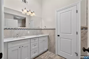 425 Lafayette Ave A, Cliffside Park, NJ 07010 - Photo 14