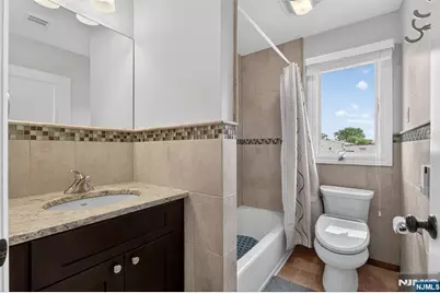 425 Lafayette A #A, Cliffside Park, NJ 07010 - Photo 18