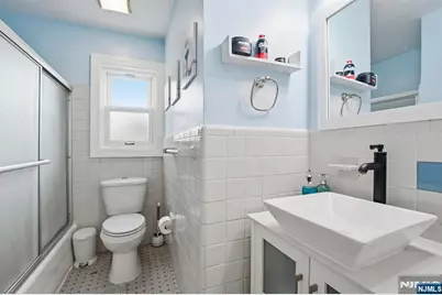655 Boulevard, New Milford, NJ 07646 - Photo 16