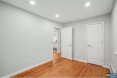 900 Hillsdale Avenue, Hillsdale, NJ 07642 - Photo 14