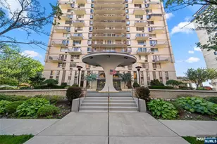 160 Overlook Ave 2C, Hackensack, NJ 07601 - Photo 22