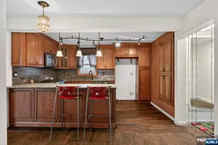 167 Bergen Ave, North Arlington, NJ 07031 - Photo 10