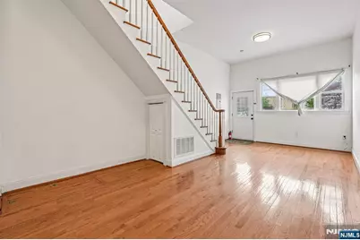 90 Hackensack, Weehawken, NJ 07086 - Photo 8